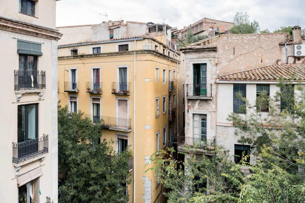 Revitalized Apartment In Historical Building Gerona Exterior foto