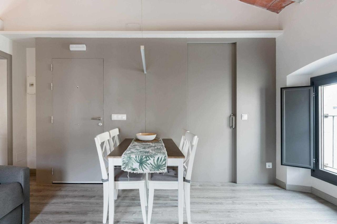 Revitalized Apartment In Historical Building Gerona Exterior foto